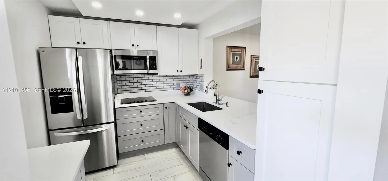 2615 NE 3rd Court #1060