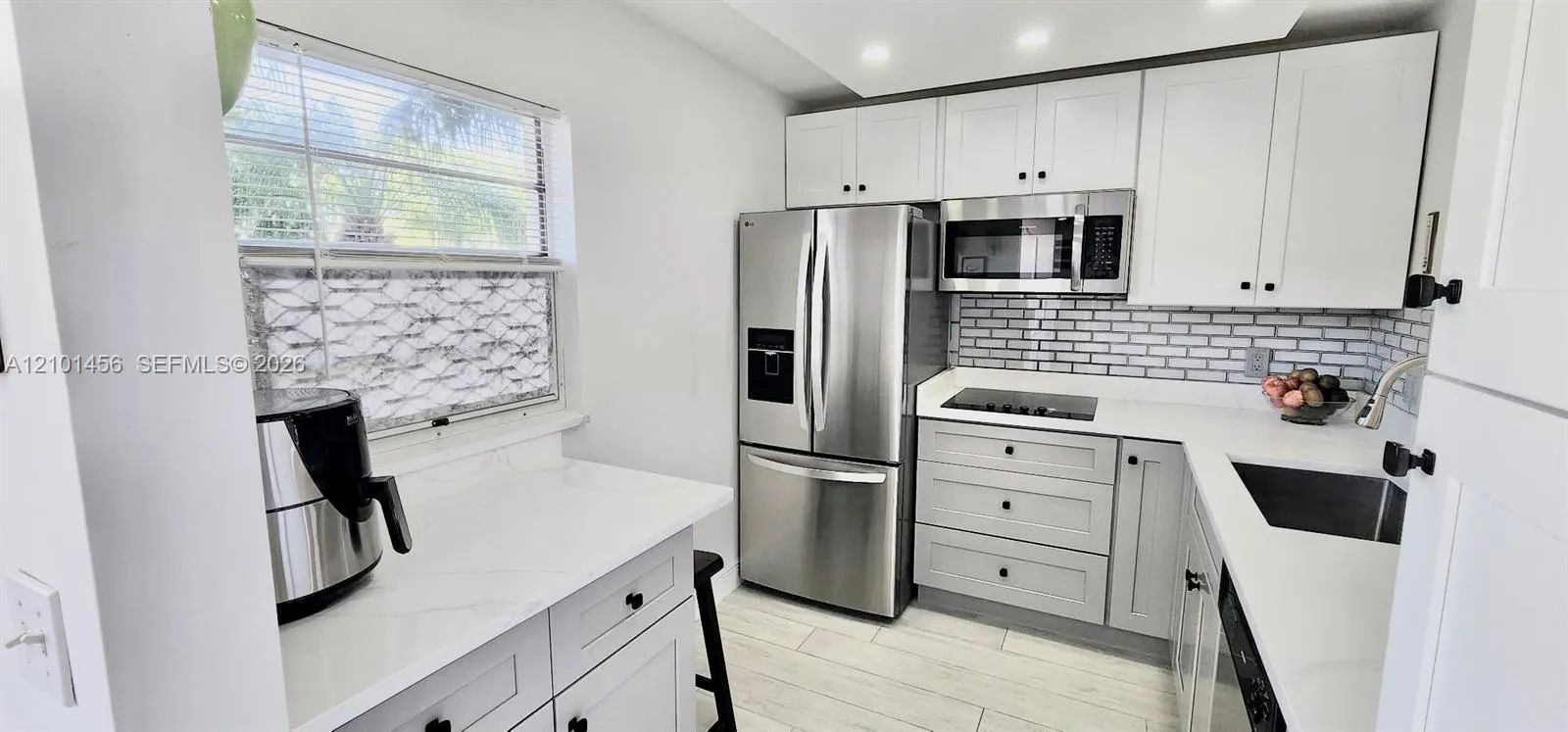2615 NE 3rd Court #1060