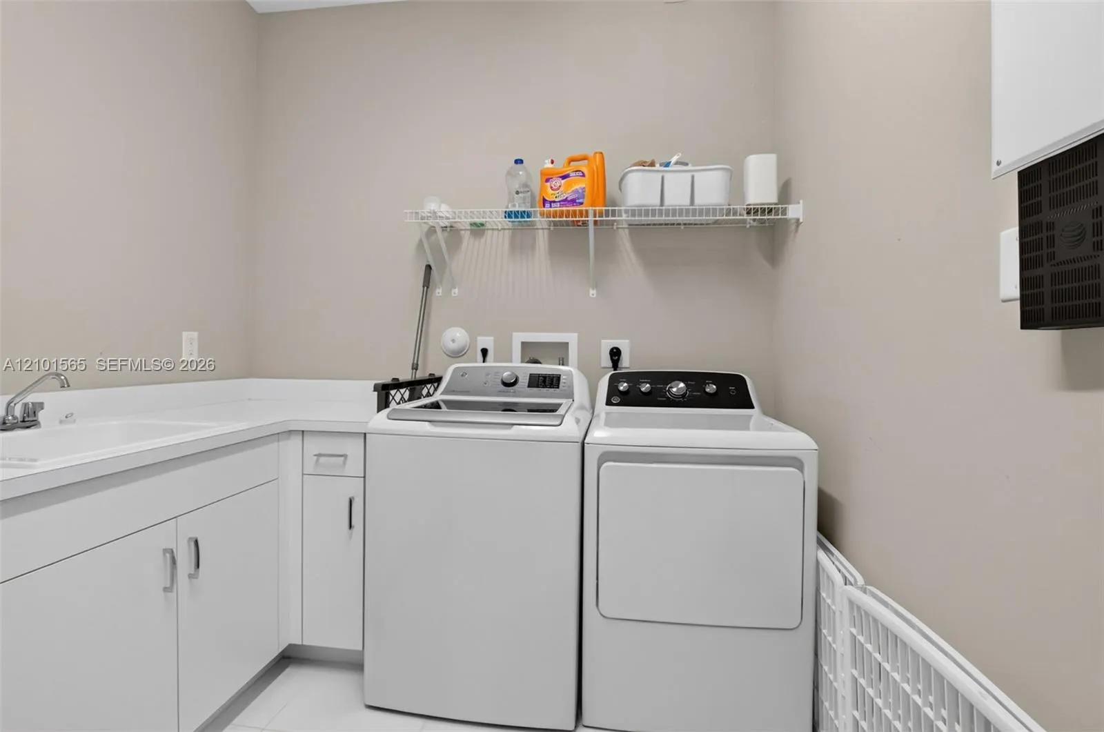 9644 Highland Pointe Pass