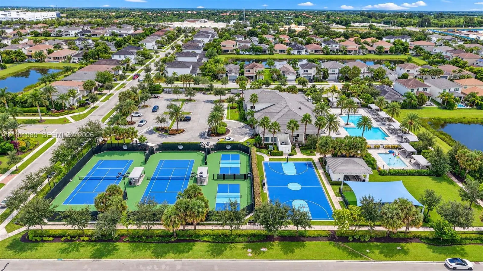 9644 Highland Pointe Pass