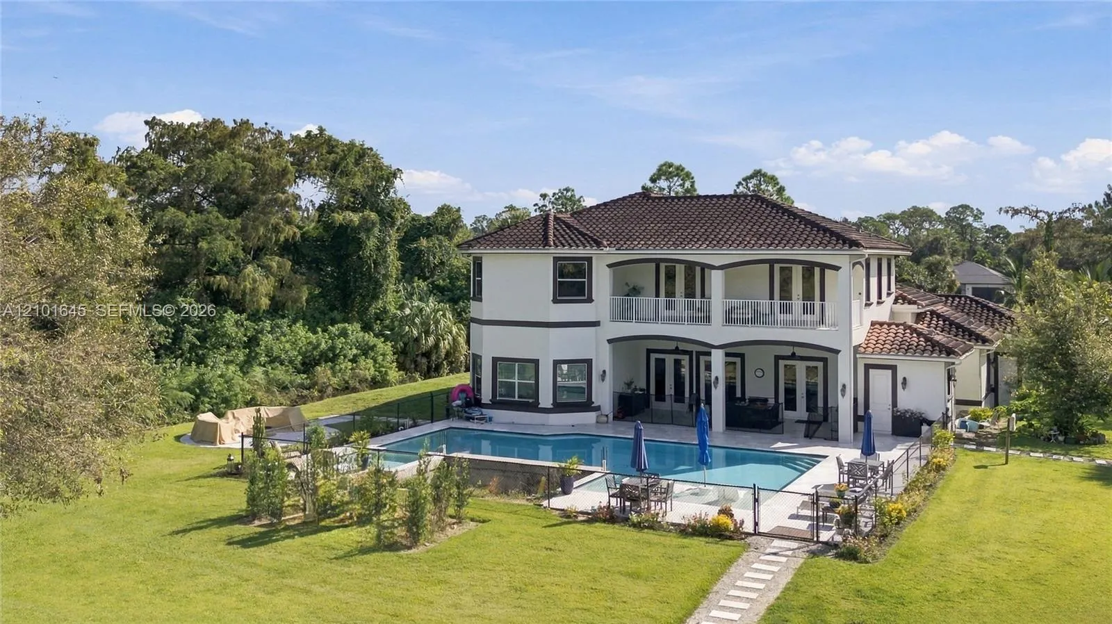 541 SW 17th Street SW