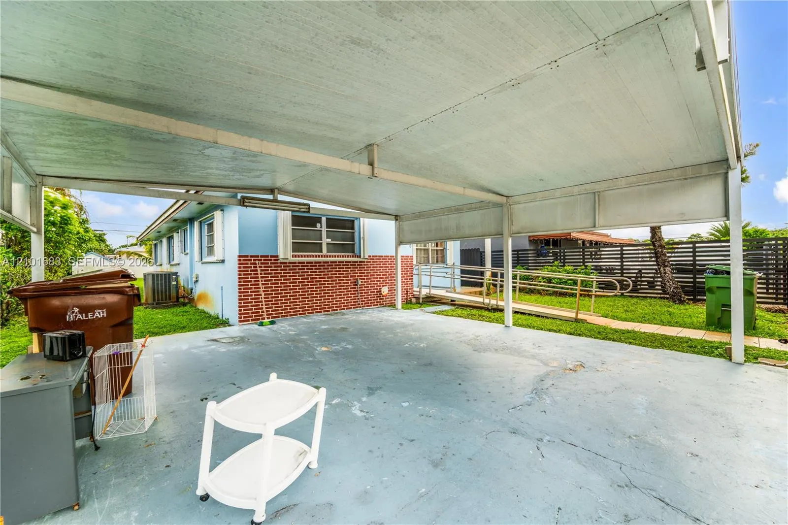 320 E 19th Street