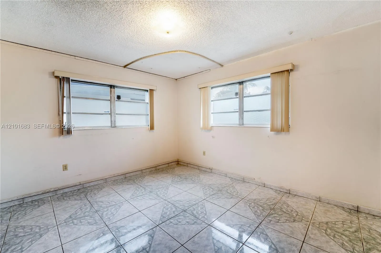320 E 19th Street