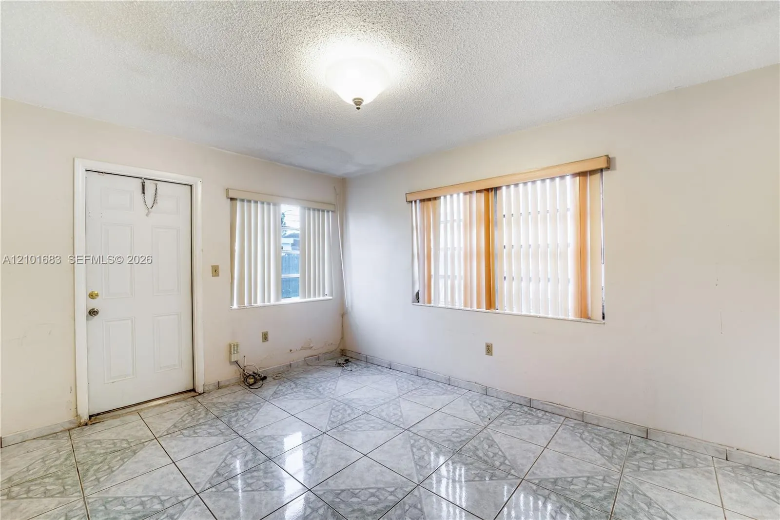 320 E 19th Street