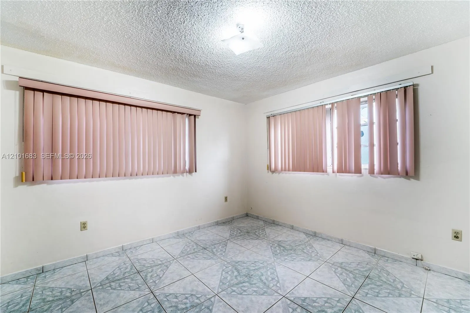 320 E 19th Street
