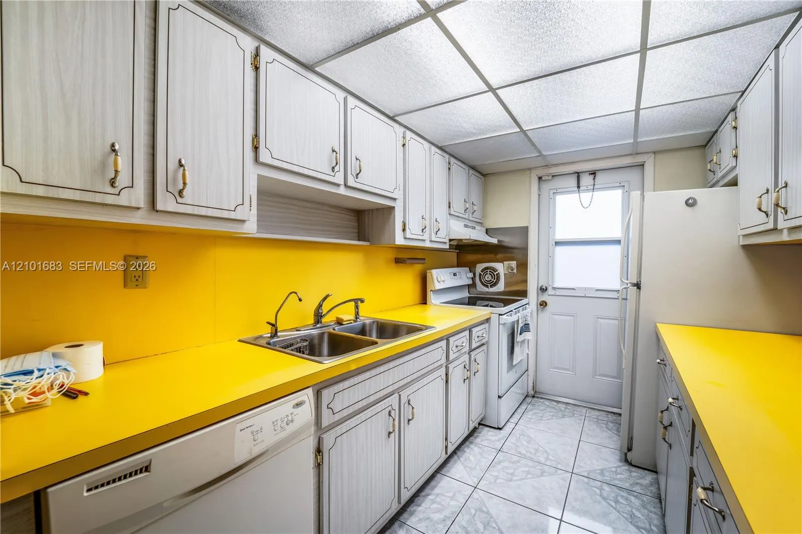 320 E 19th Street