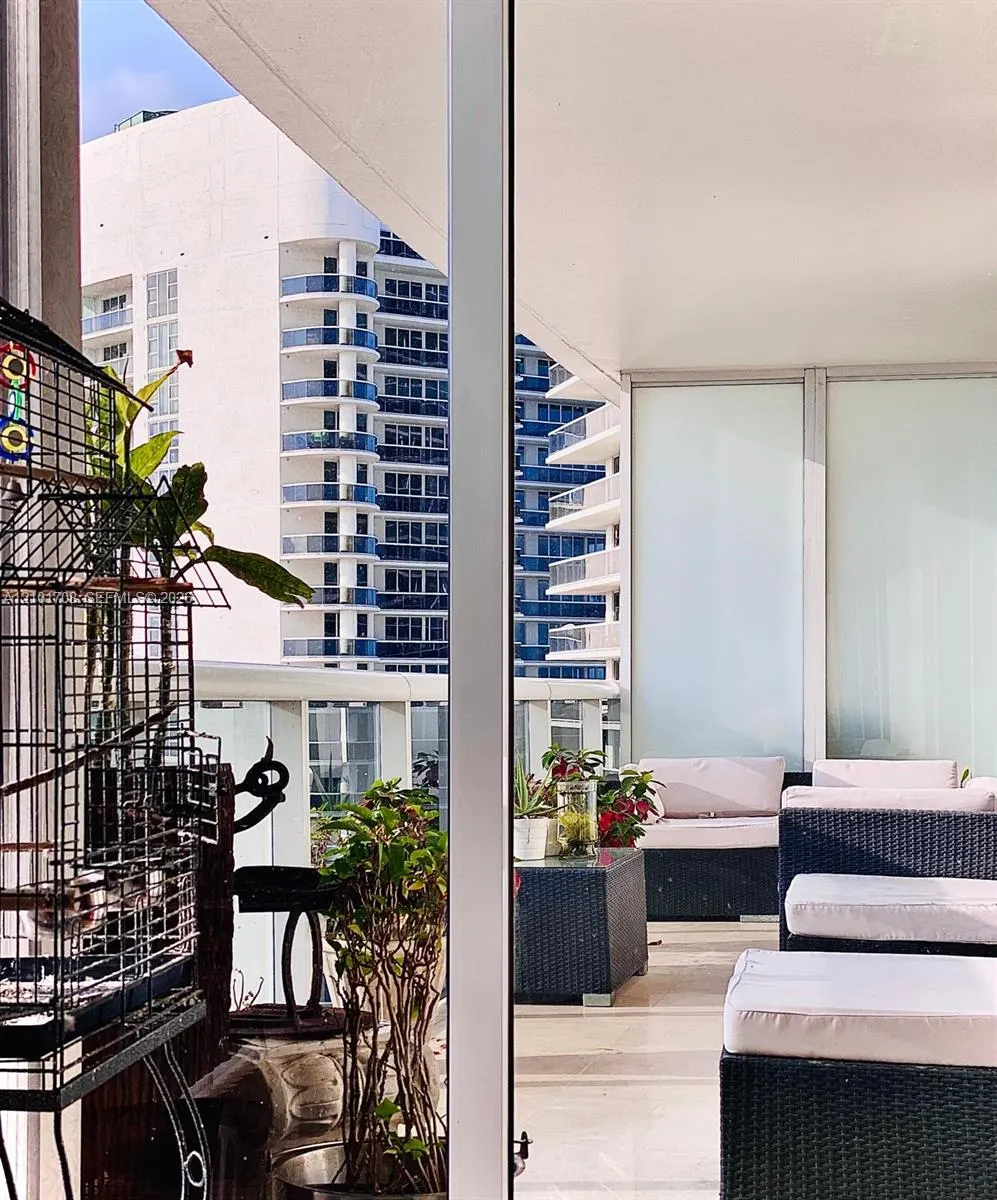 1850 S Ocean Drive #3608