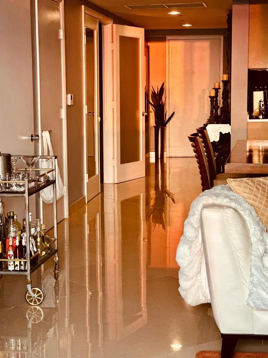 1850 S Ocean Drive #3608