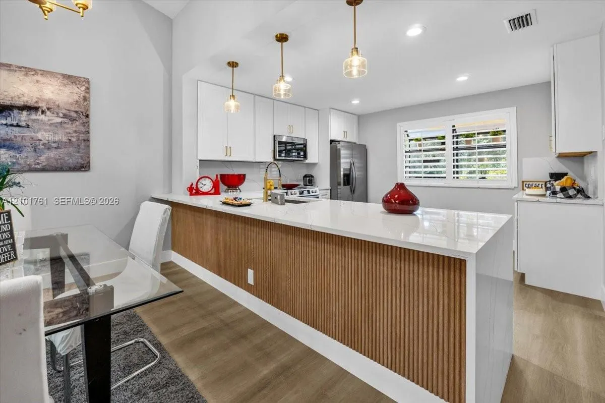 7818 La Mirada Drive