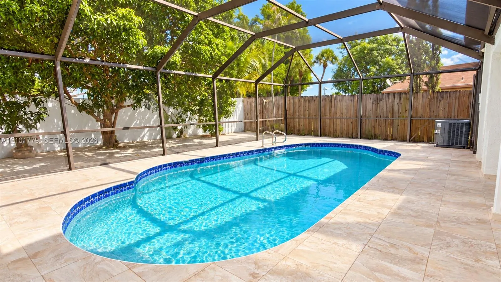 1671 E Sandpiper Circle