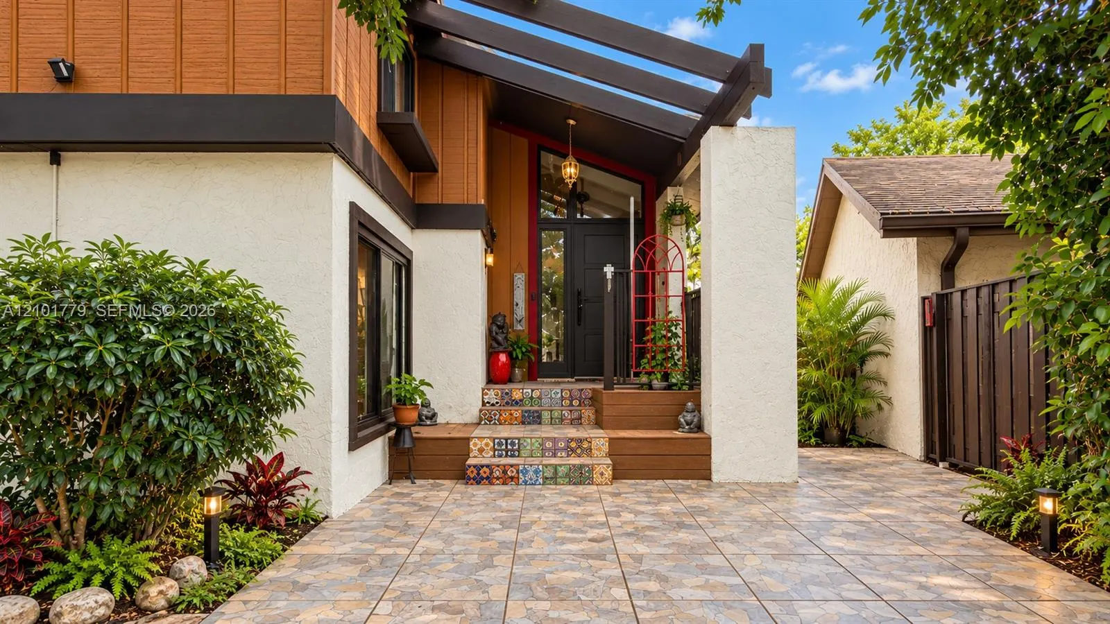 1671 E Sandpiper Circle
