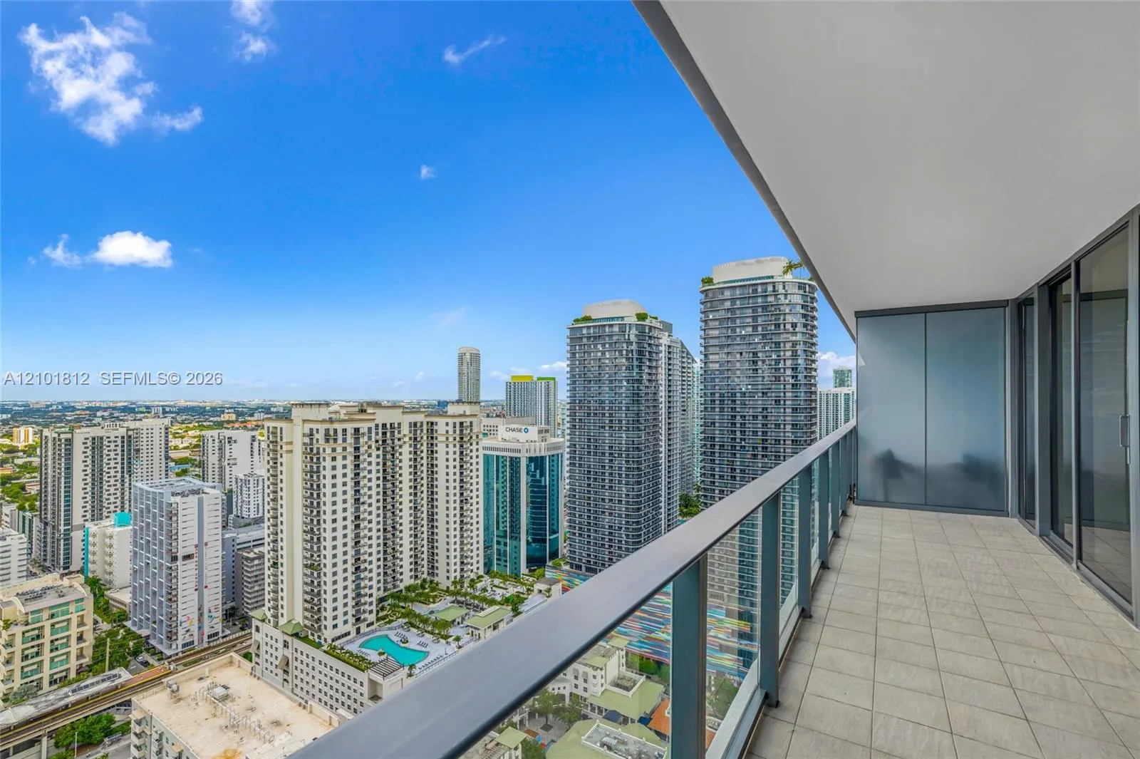1000 Brickell Plaza #3904