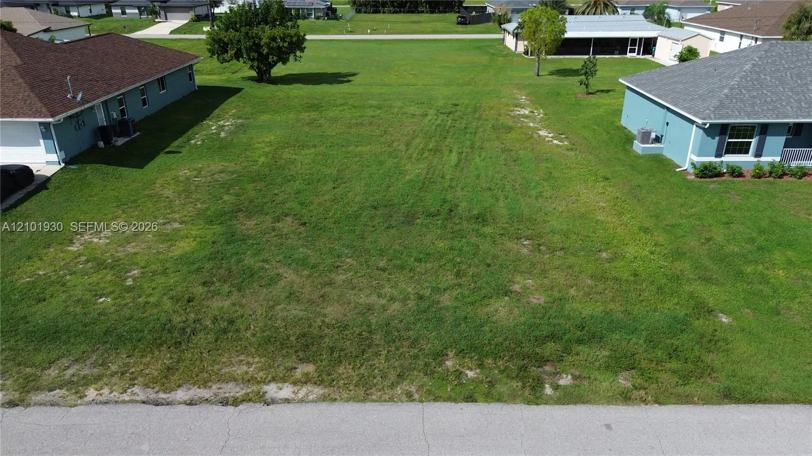 2045 NE 24th Terrace