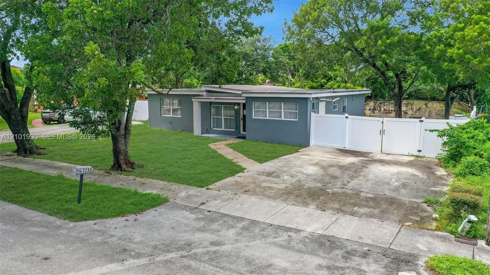 3330 SW 59