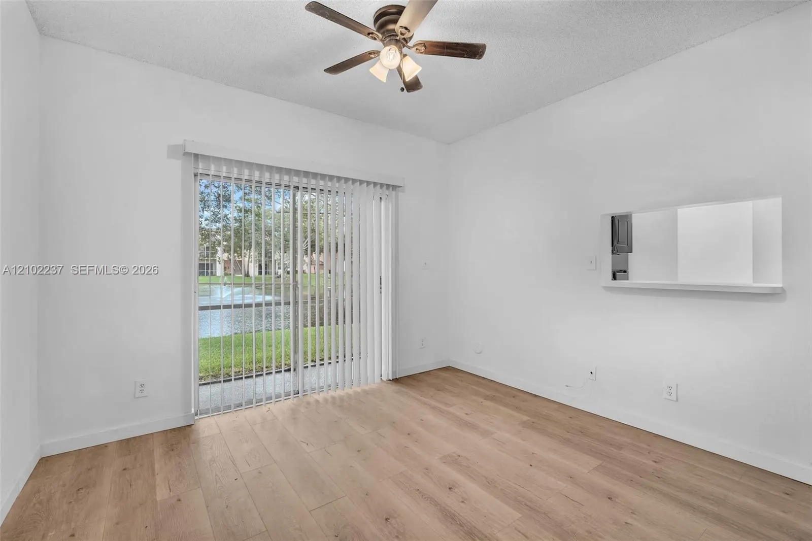 840 Cypress Park Way #M3
