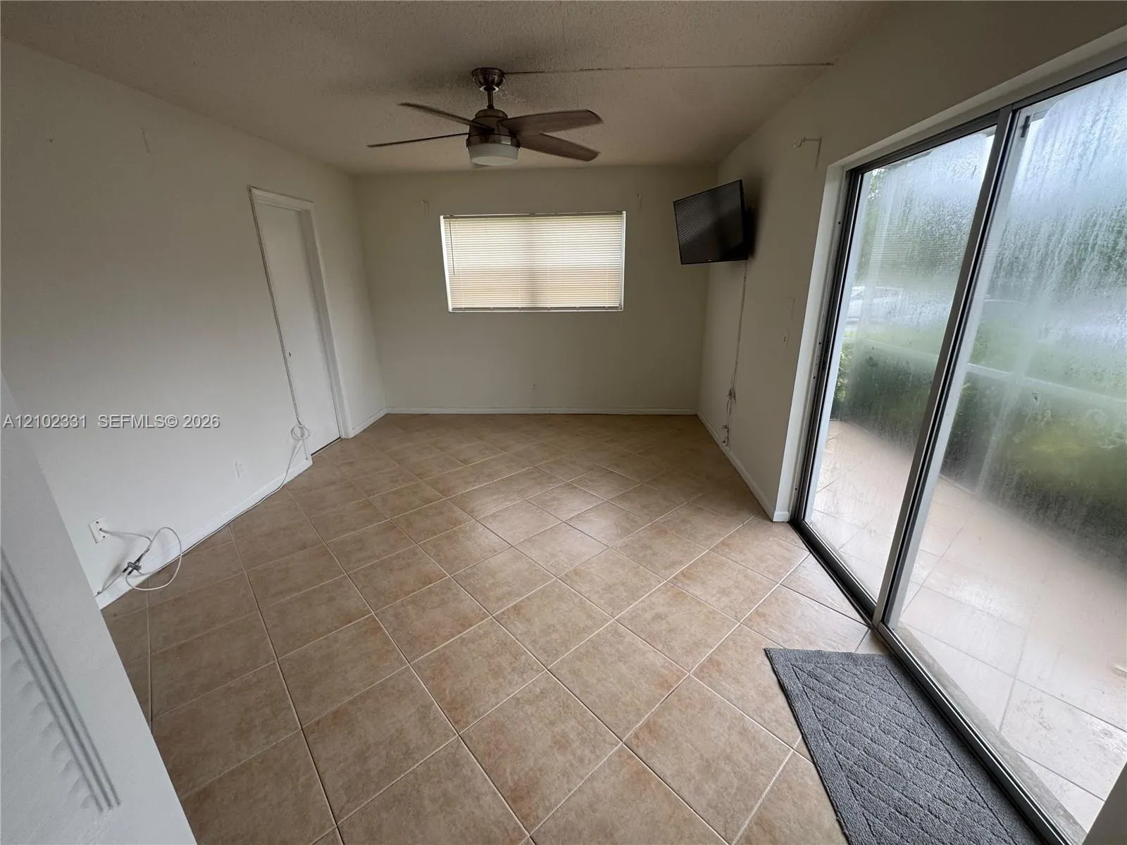 245 Markham L #245