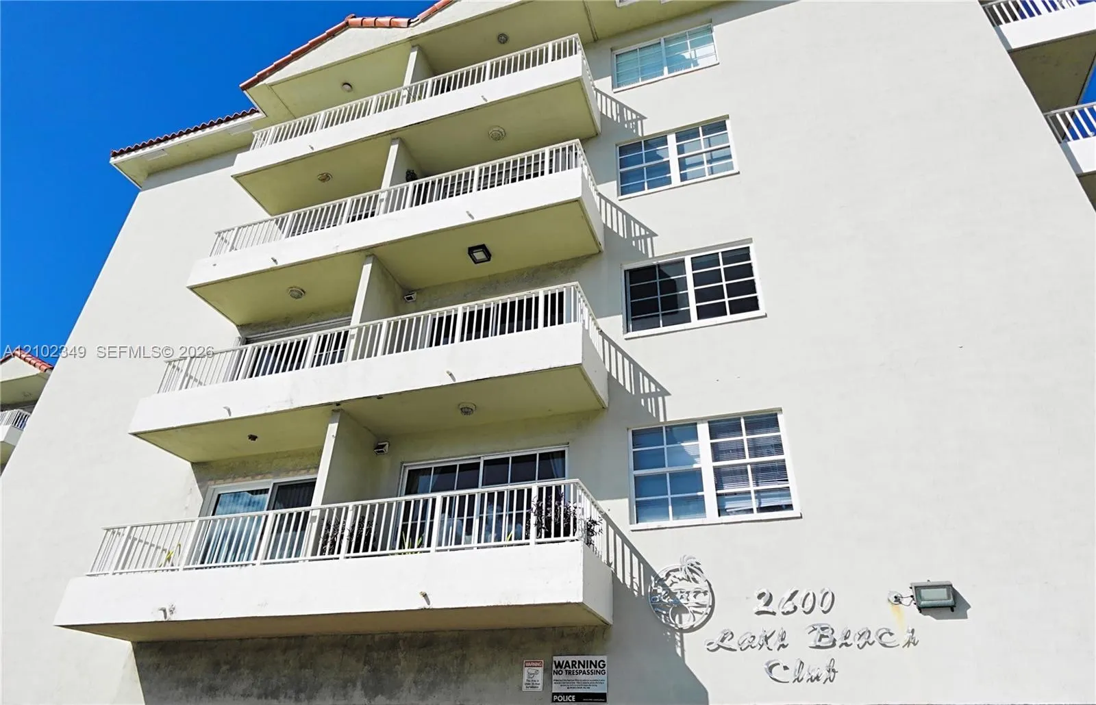 2600 Collins Avenue #308