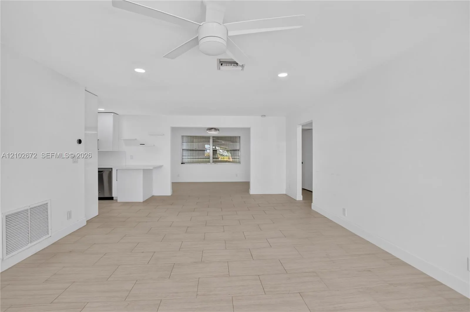 719 SW 18th Street