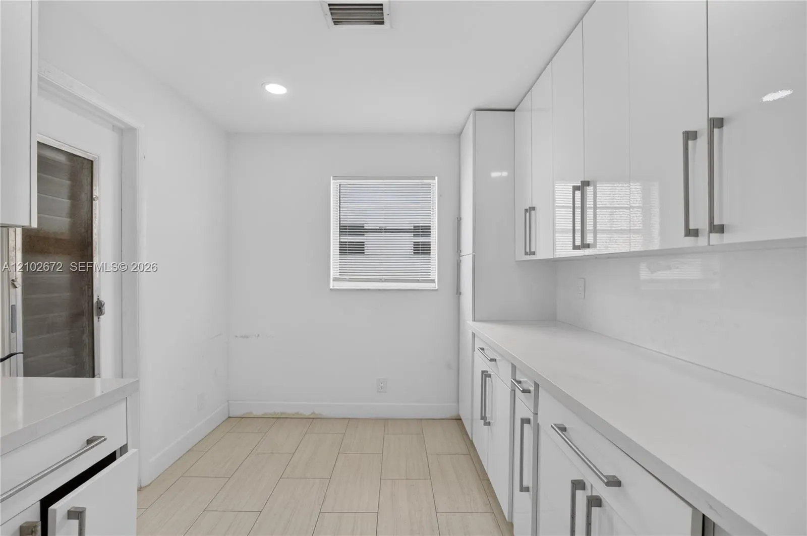 719 SW 18th Street