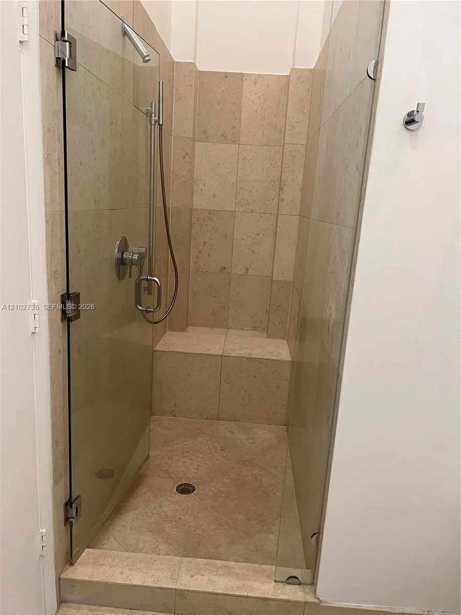 465 Brickell Avenue #2804