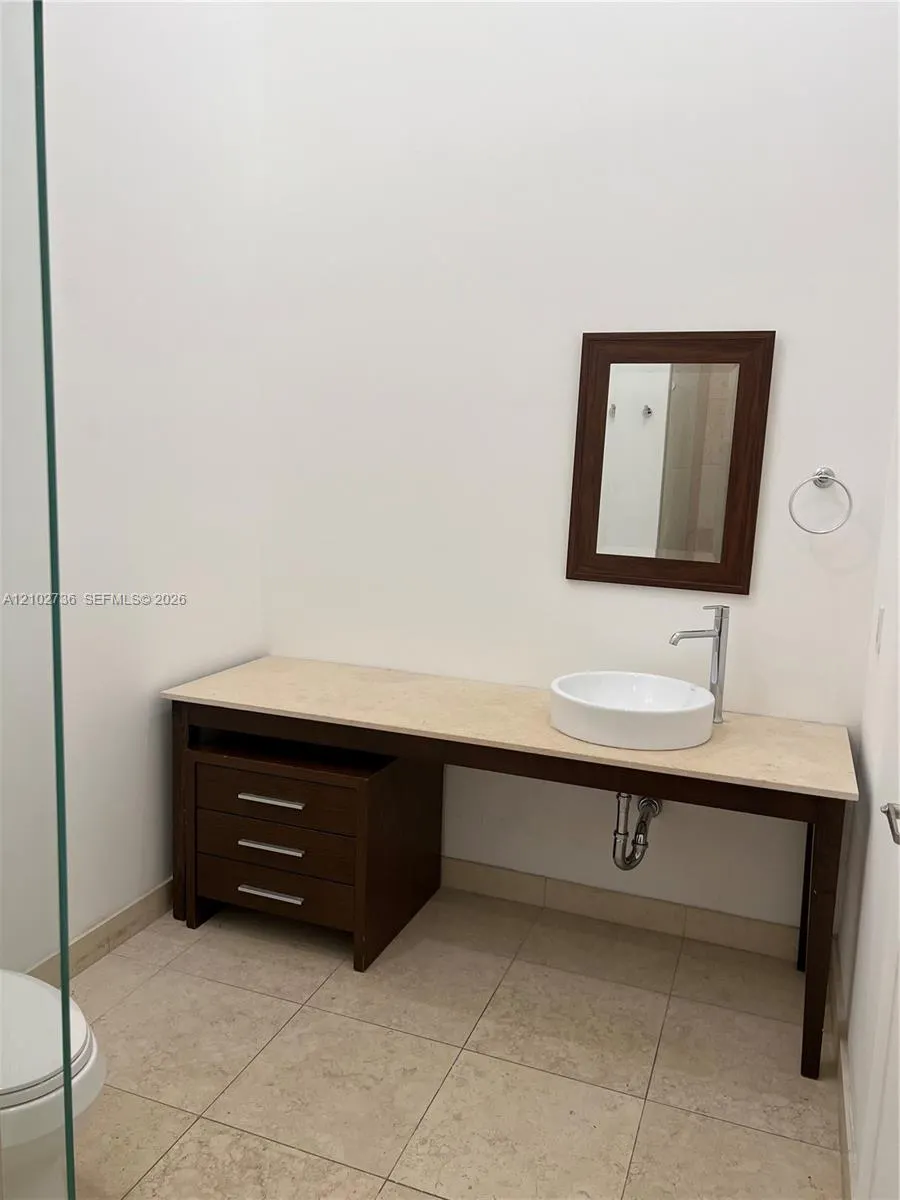 465 Brickell Avenue #2804