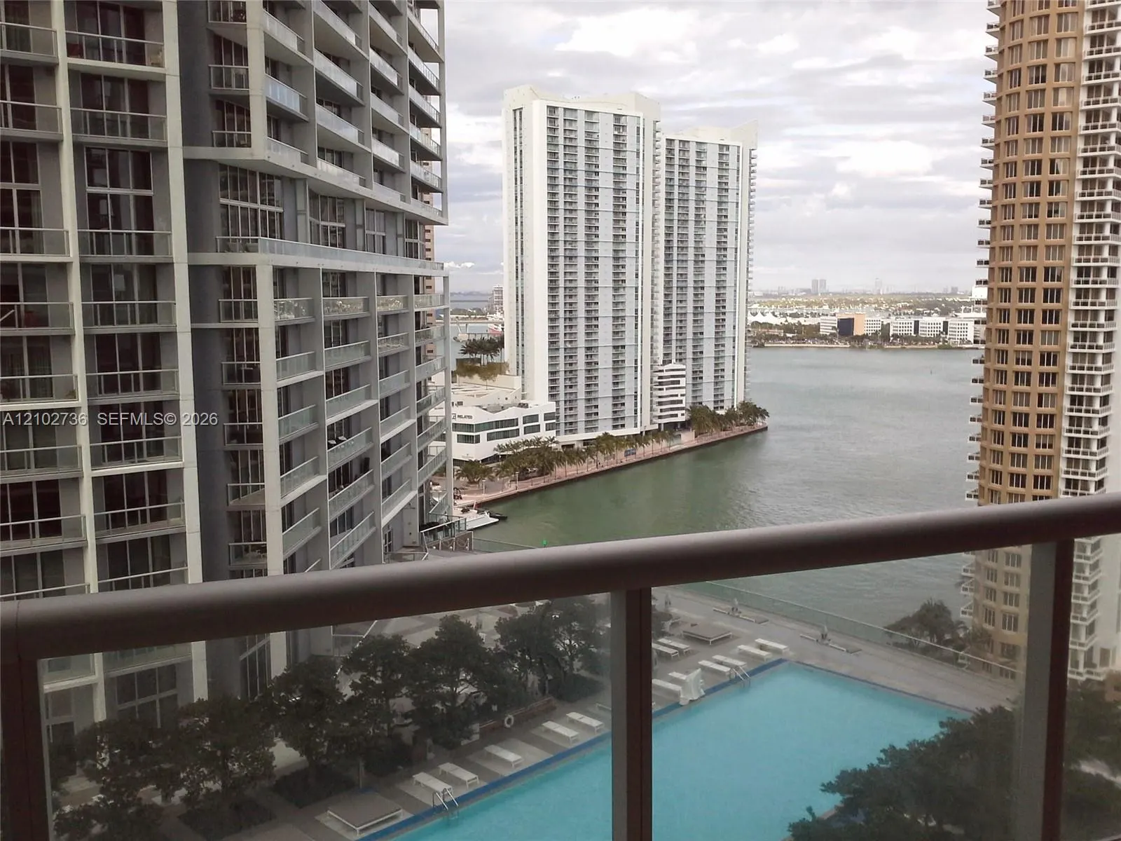 465 Brickell Avenue #2804