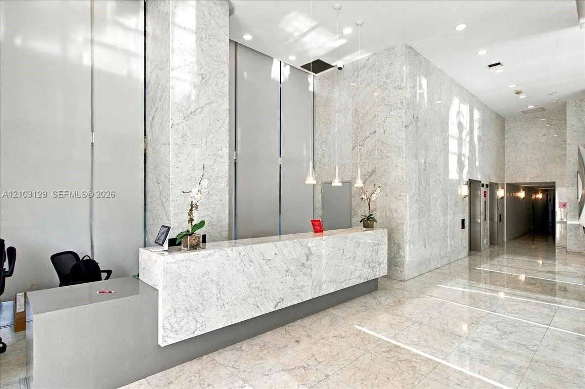 1627 Brickell Avenue #2005
