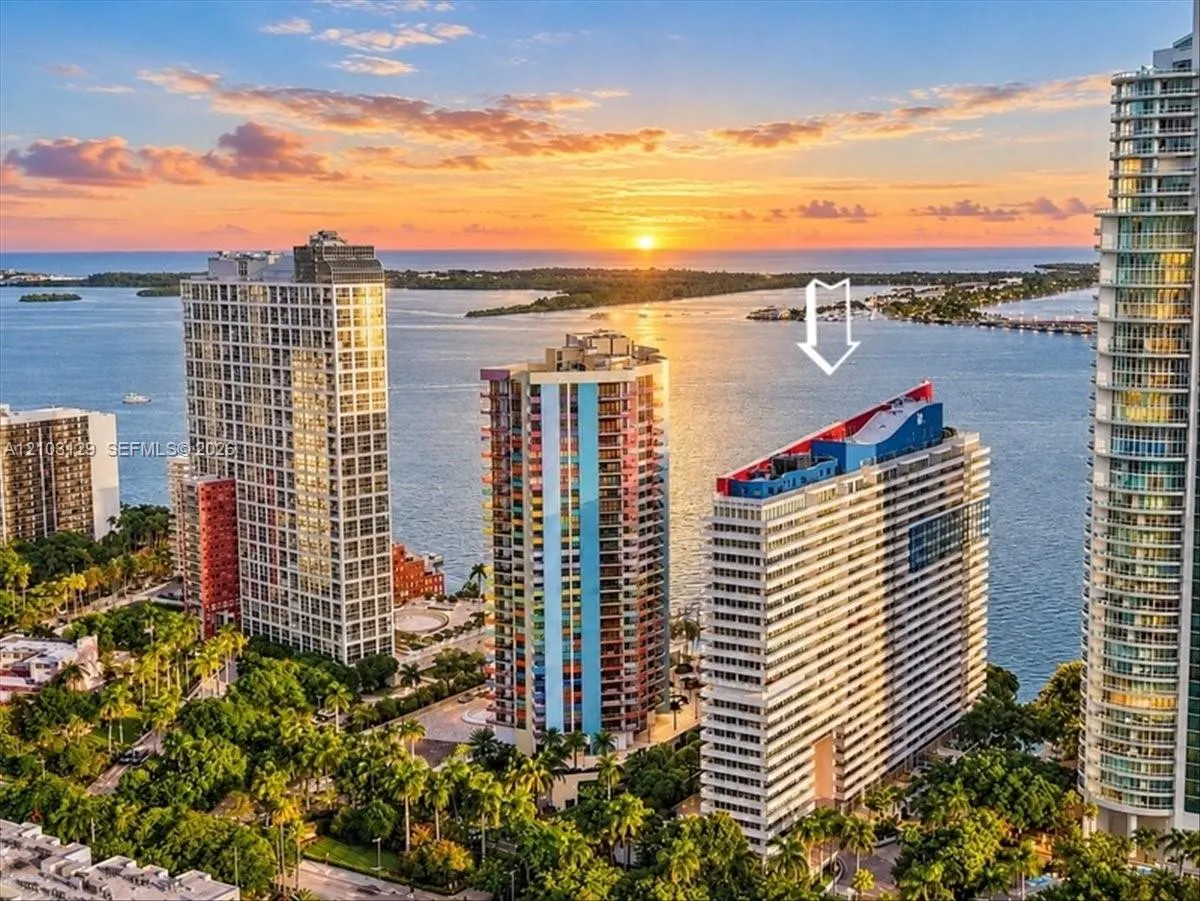 1627 Brickell Avenue #2005
