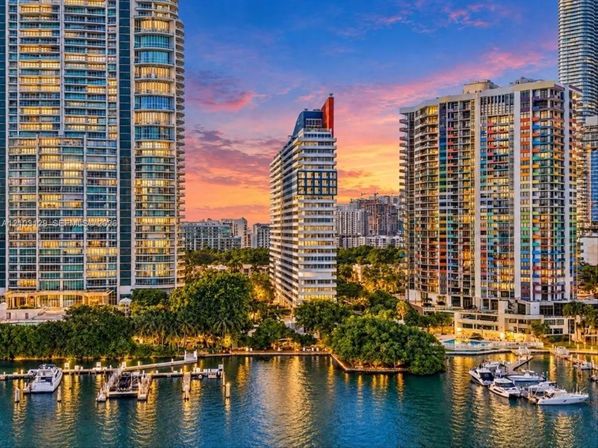 1627 Brickell Avenue #2005