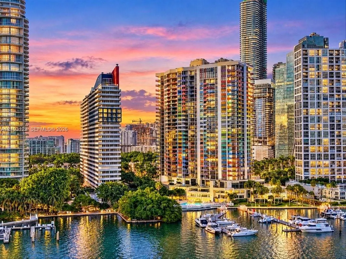 1627 Brickell Avenue #2005