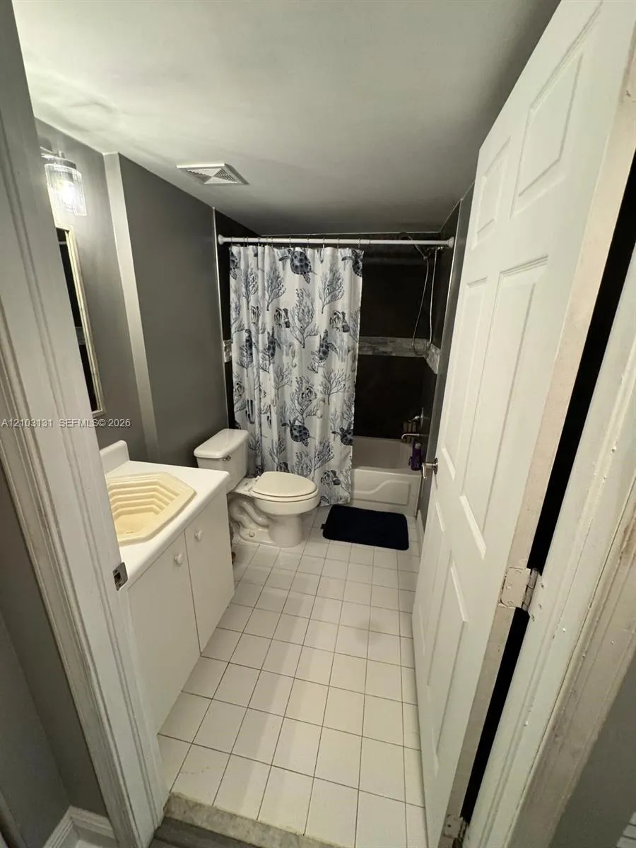 5550 NW 61st Street #508
