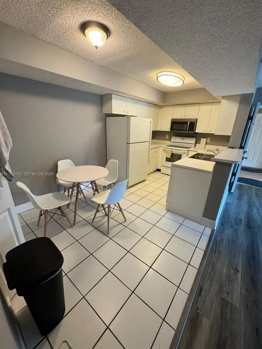 5550 NW 61st Street #508