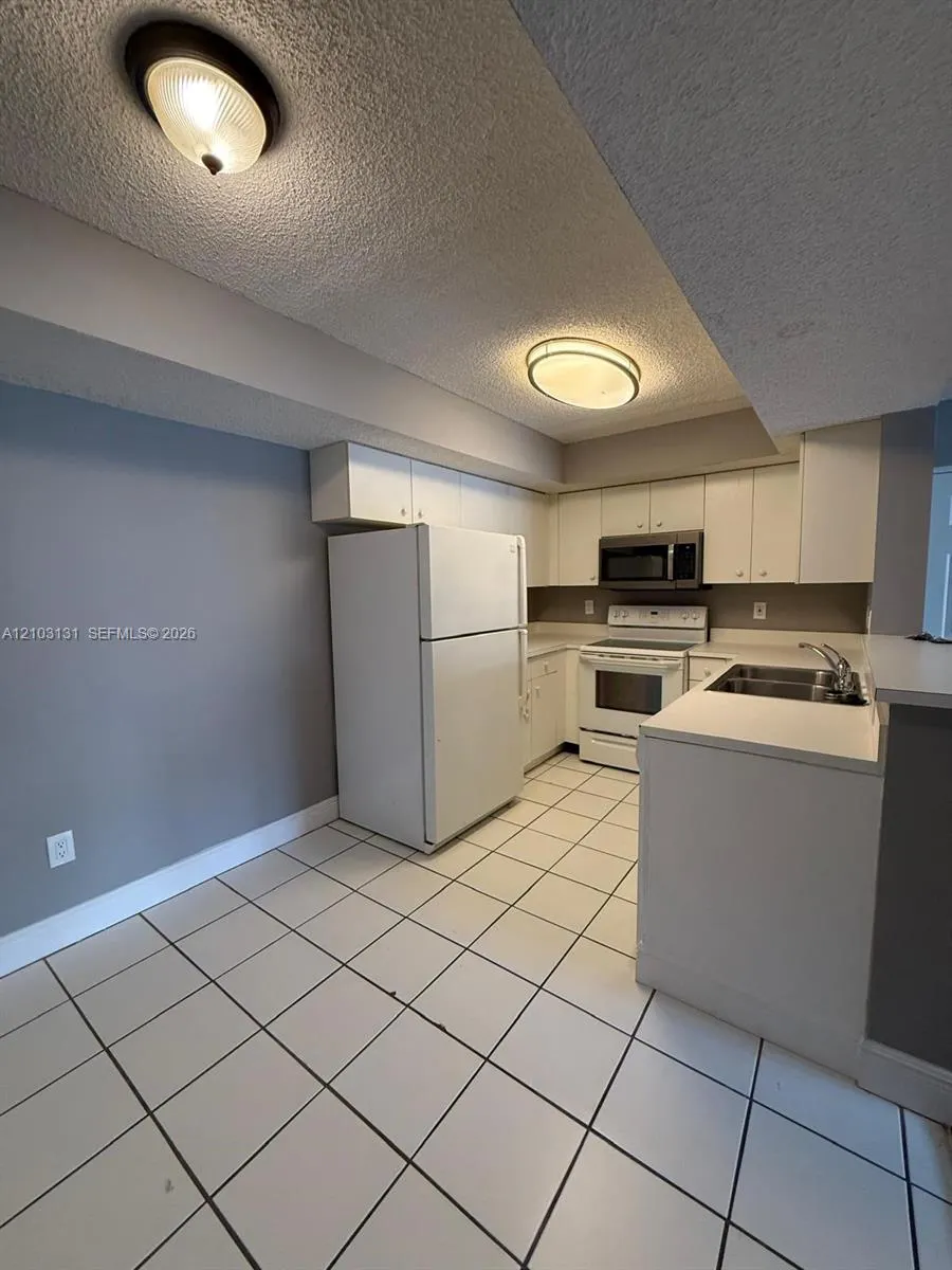 5550 NW 61st Street #508