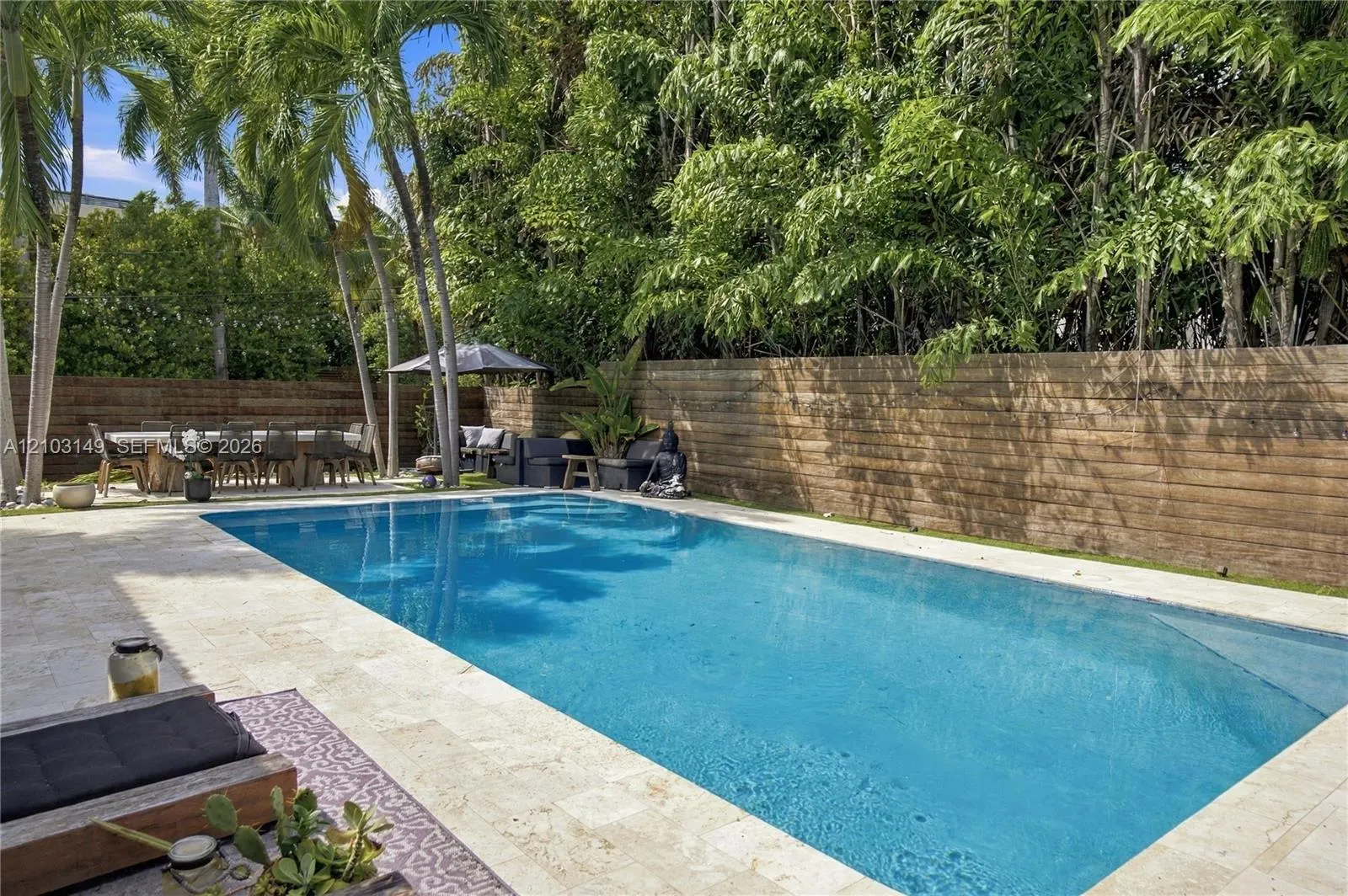 405 W Dilido Drive
