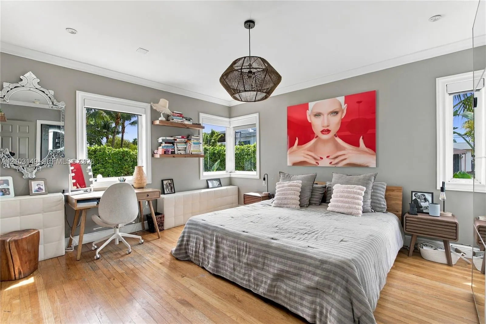 405 W Dilido Drive