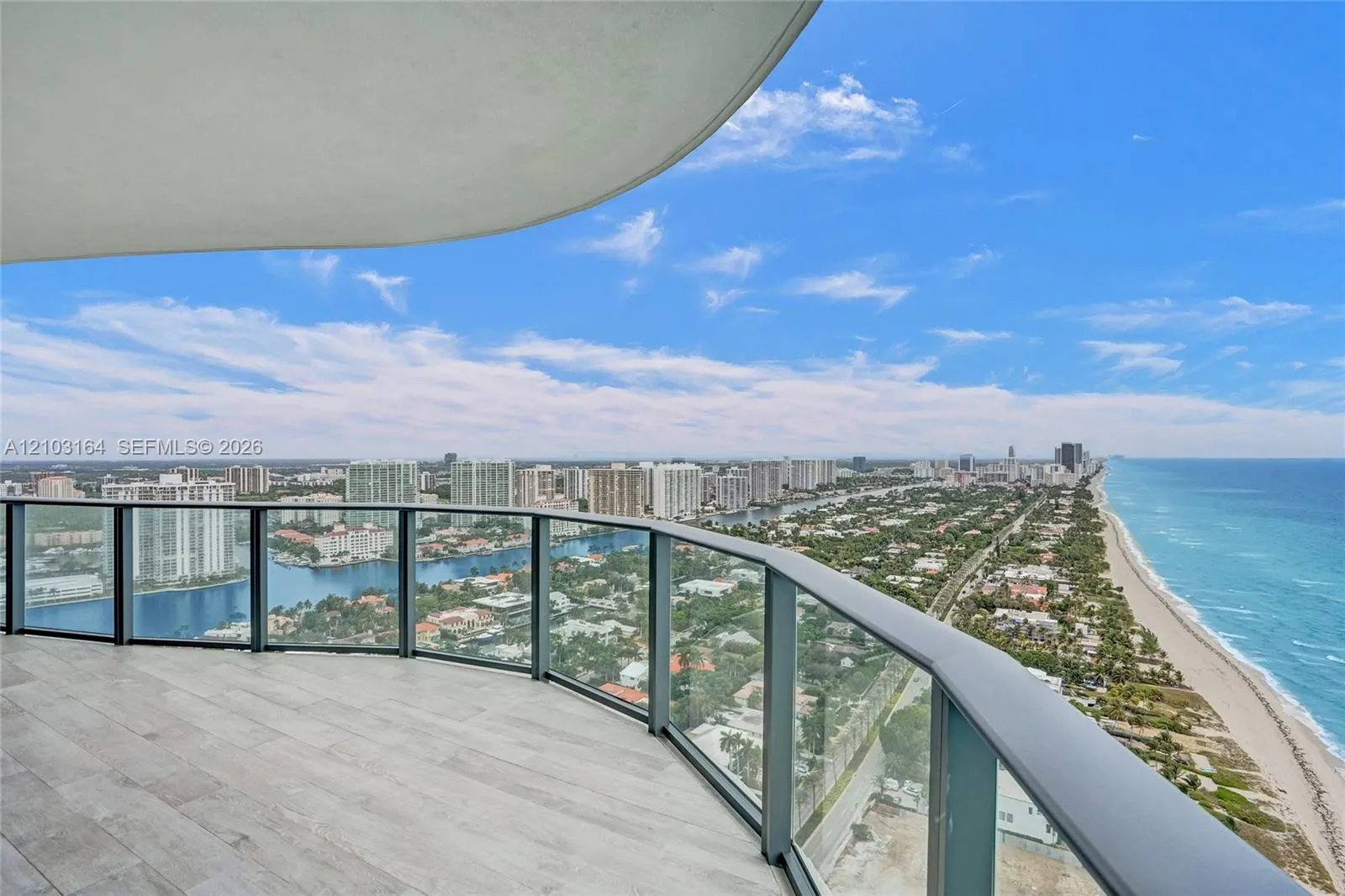 19575 Collins Avenue #33