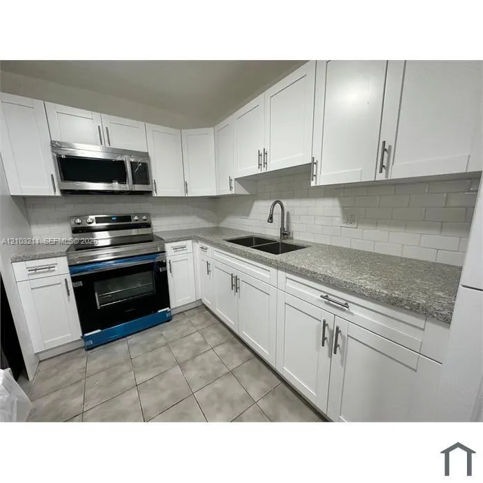 5321 NW 16th Court #5321