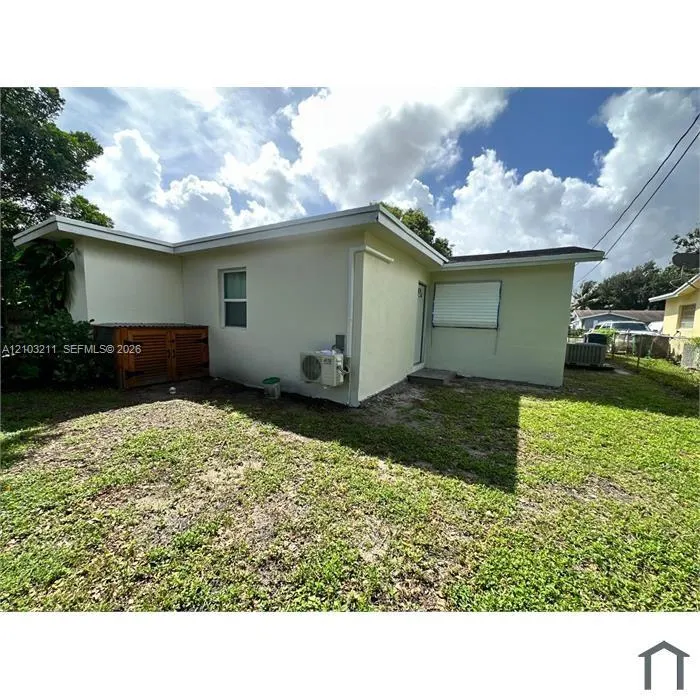 5321 NW 16th Court #5321
