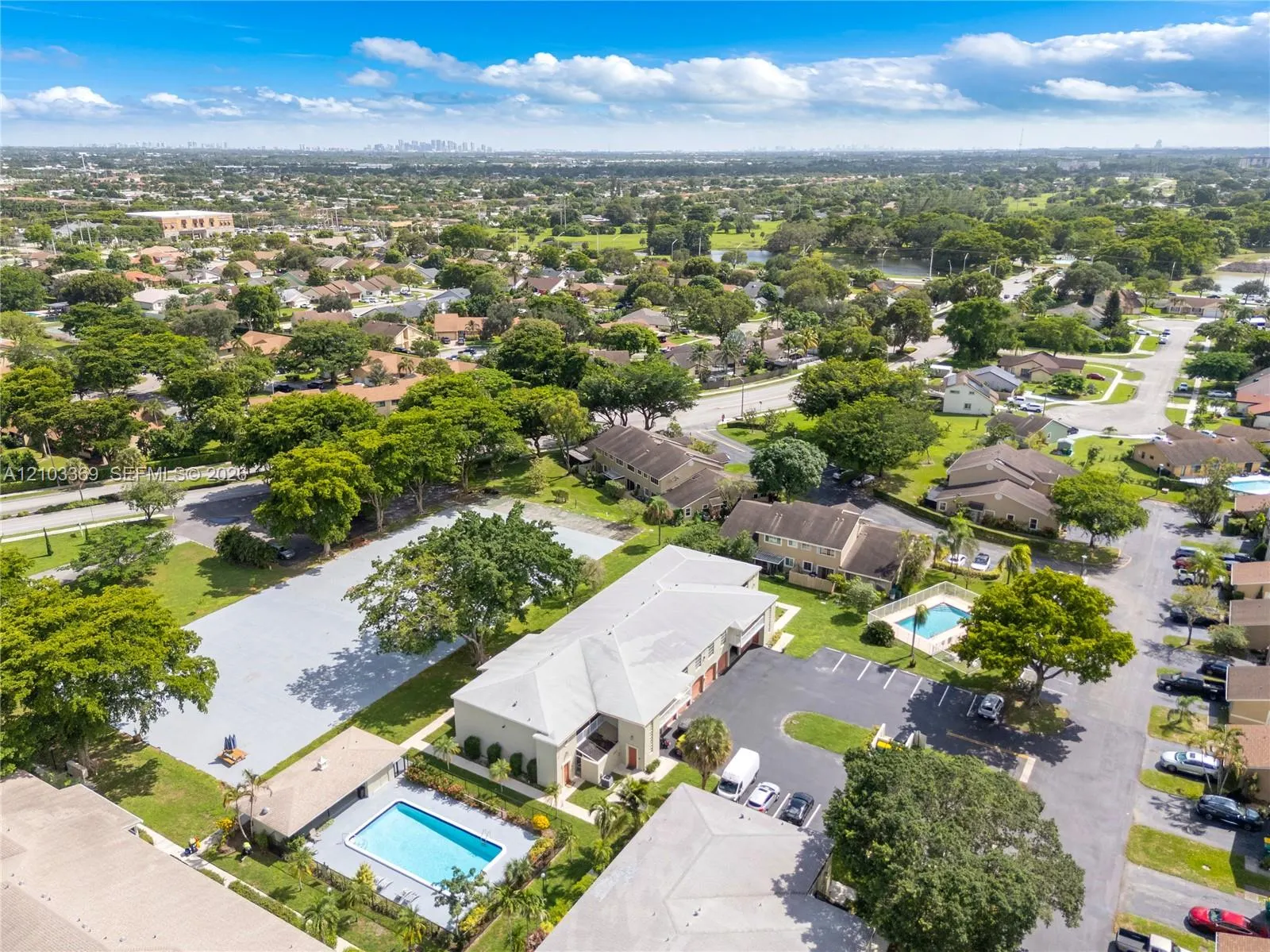 5850 NW 57th Avenue #3