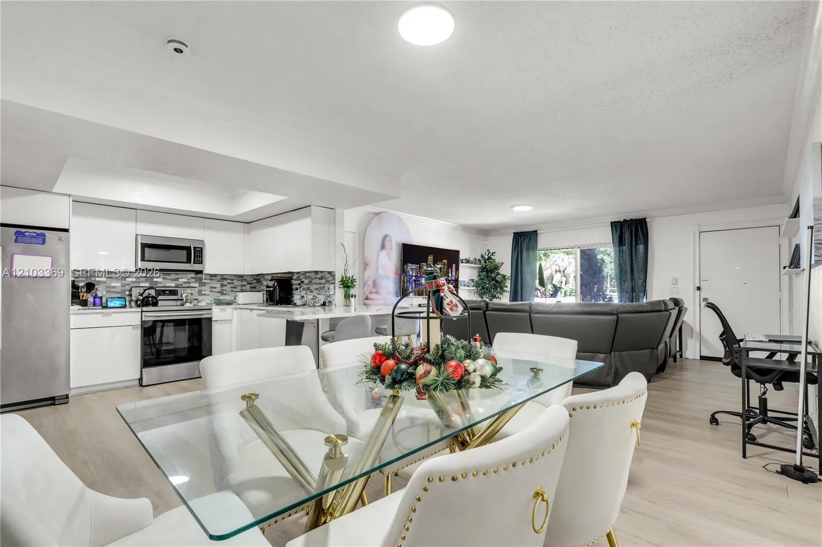 5850 NW 57th Avenue #3