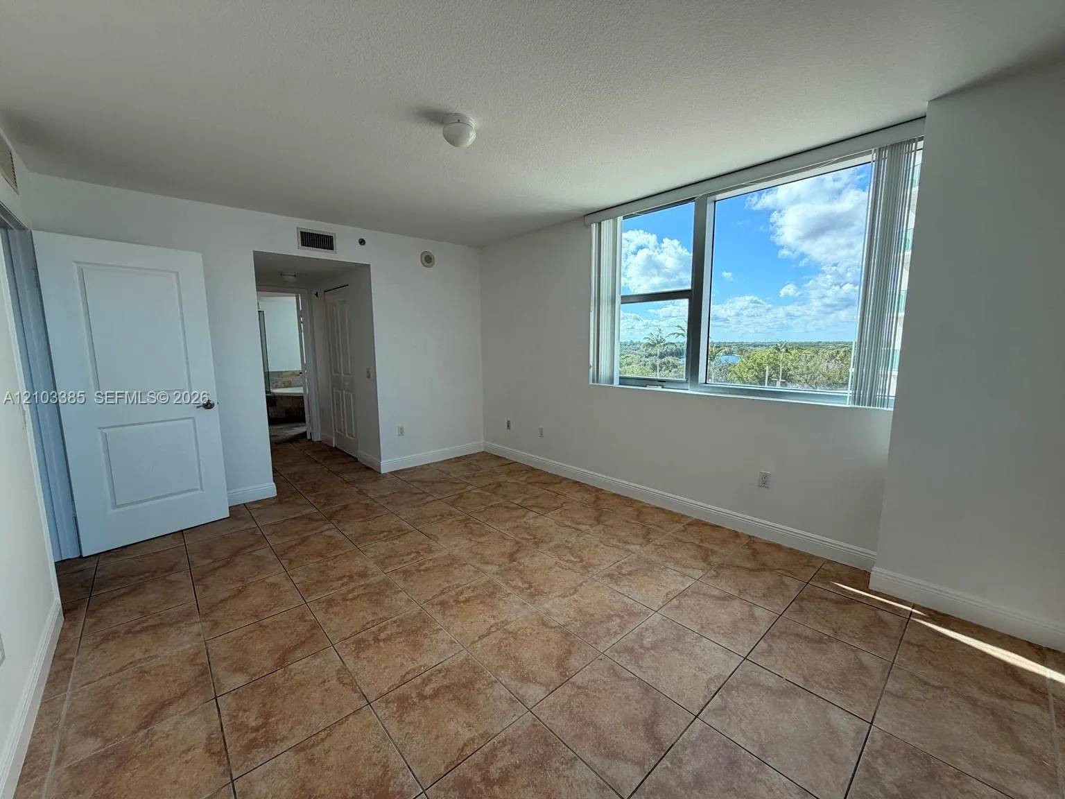 2641 N Flamingo Road #701N