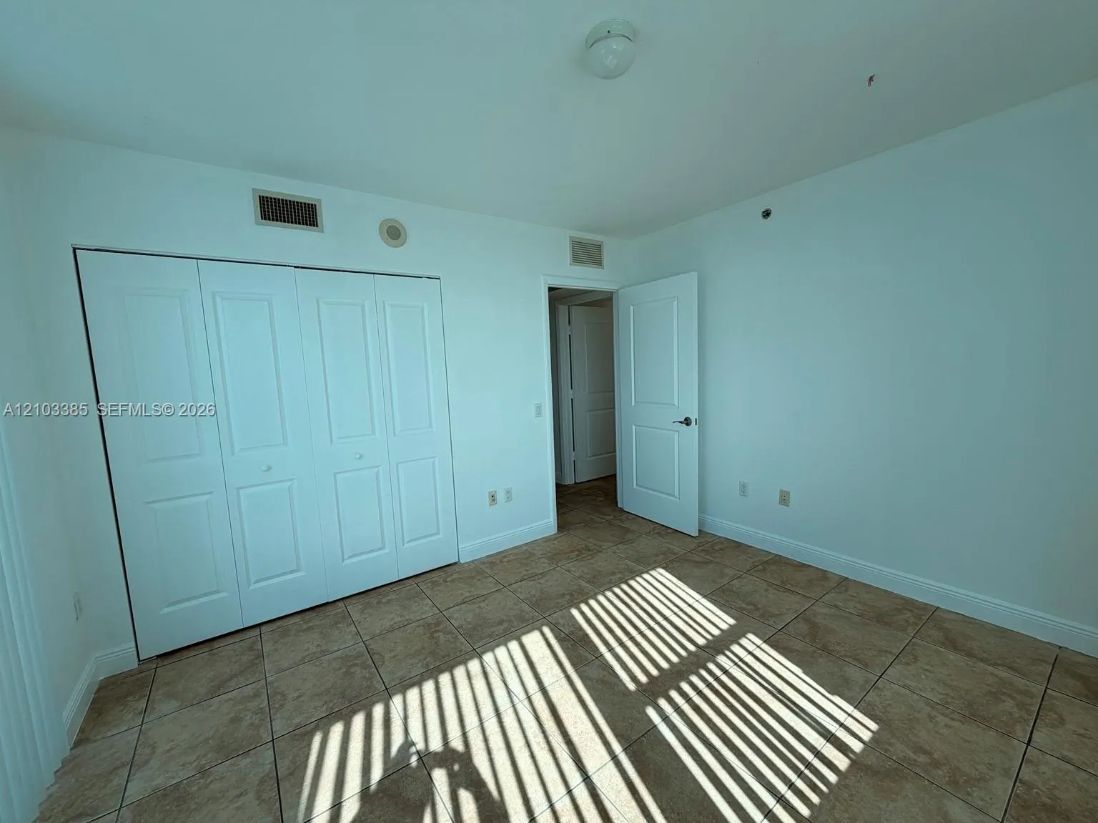 2641 N Flamingo Road #701N