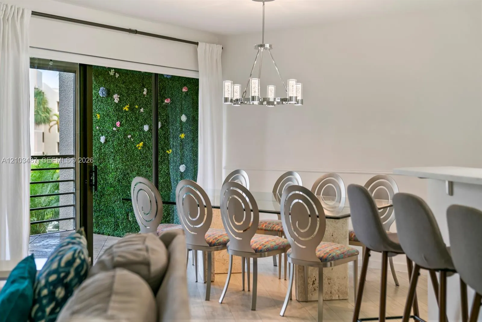 5850 Camino Del Sol #206