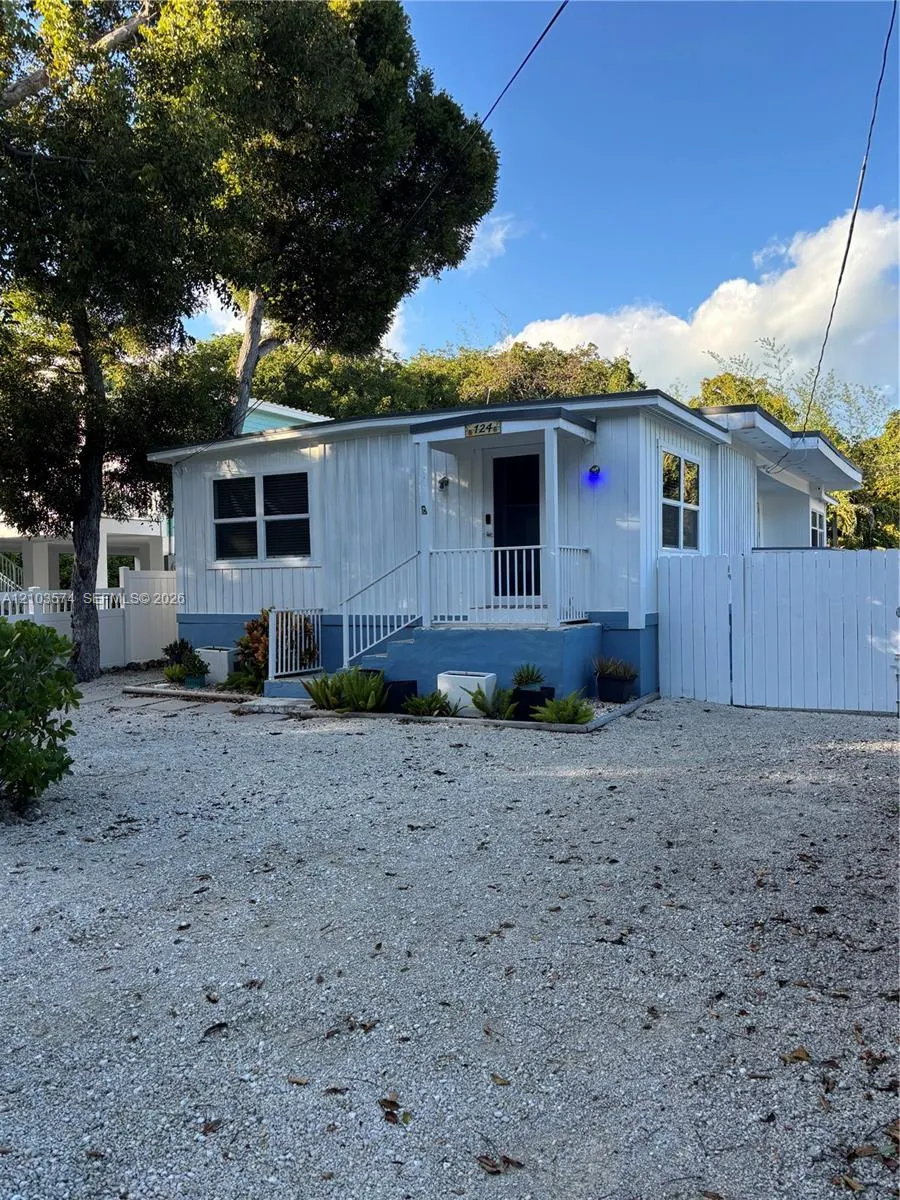 124 S Bay Harbor Drive #124
