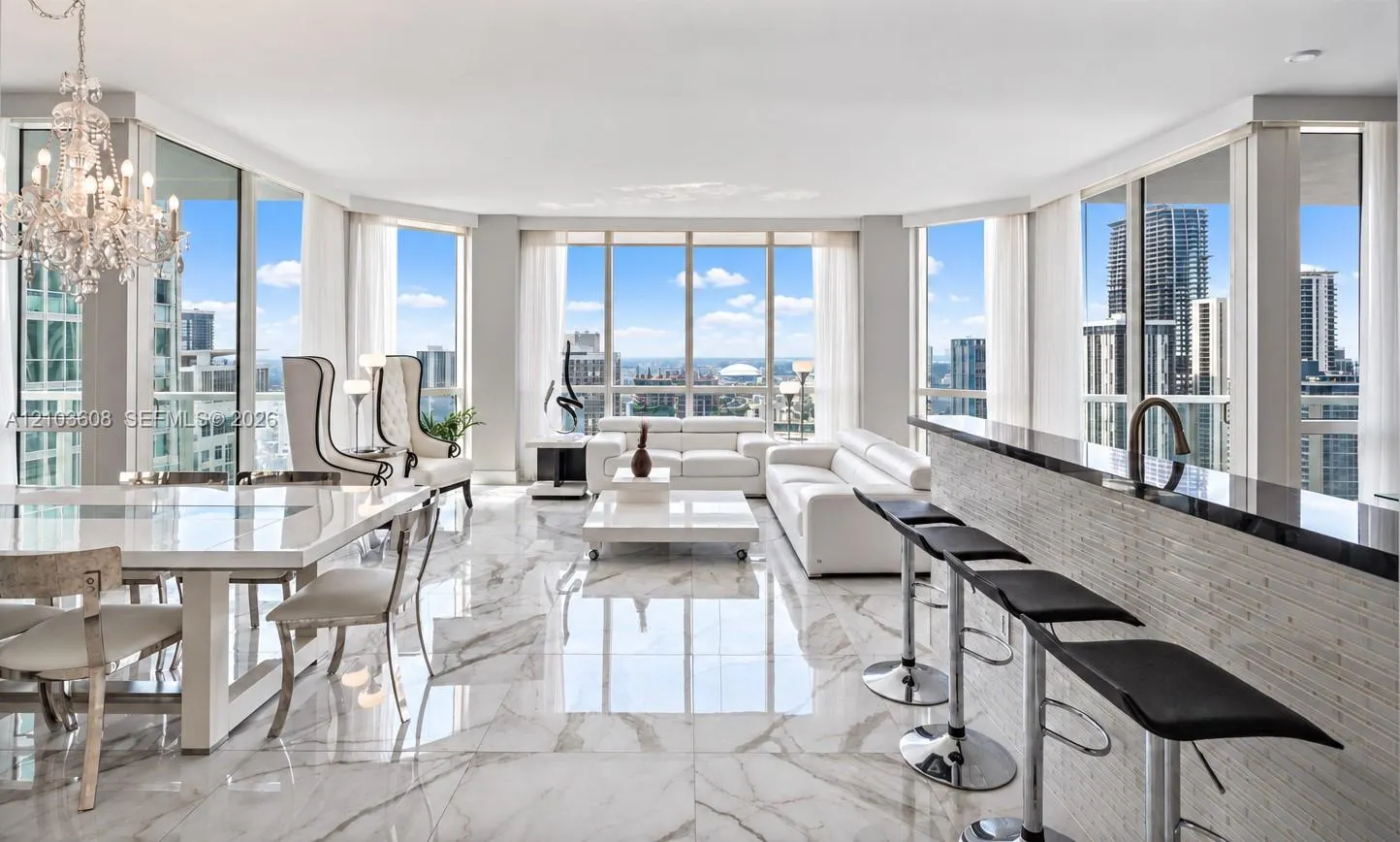 244 Biscayne Boulevard #4308