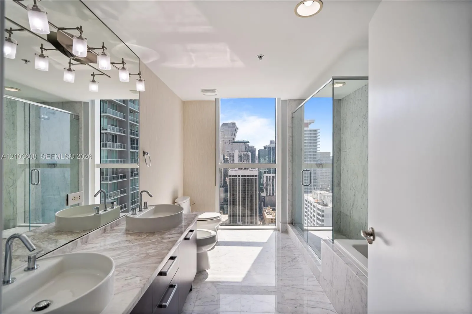 244 Biscayne Boulevard #4308