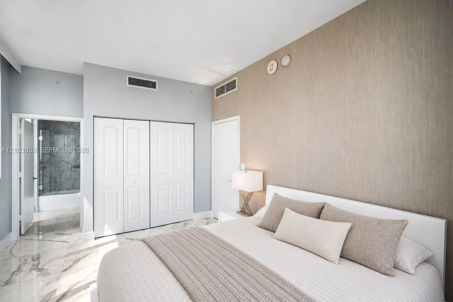 244 Biscayne Boulevard #4308