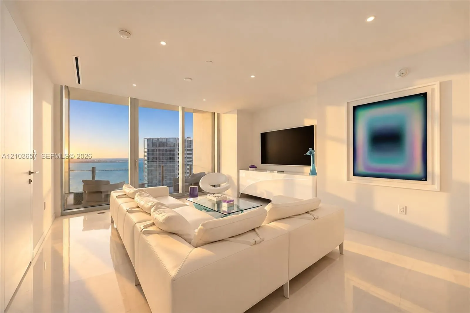 300 Biscayne Boulevard Way #5205W