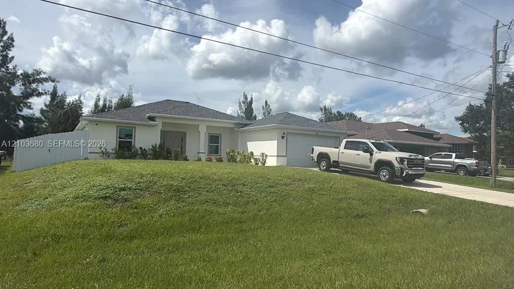 4034 NE 9th Place