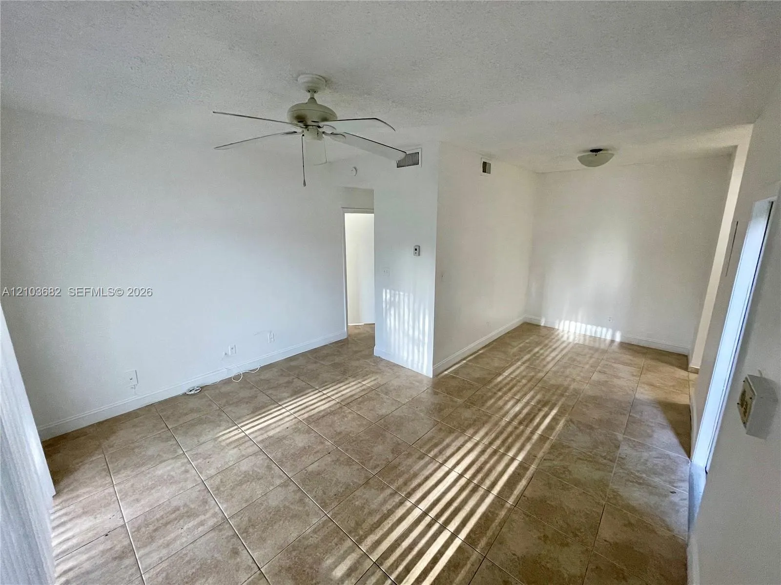660 Cypress Club Way #I11